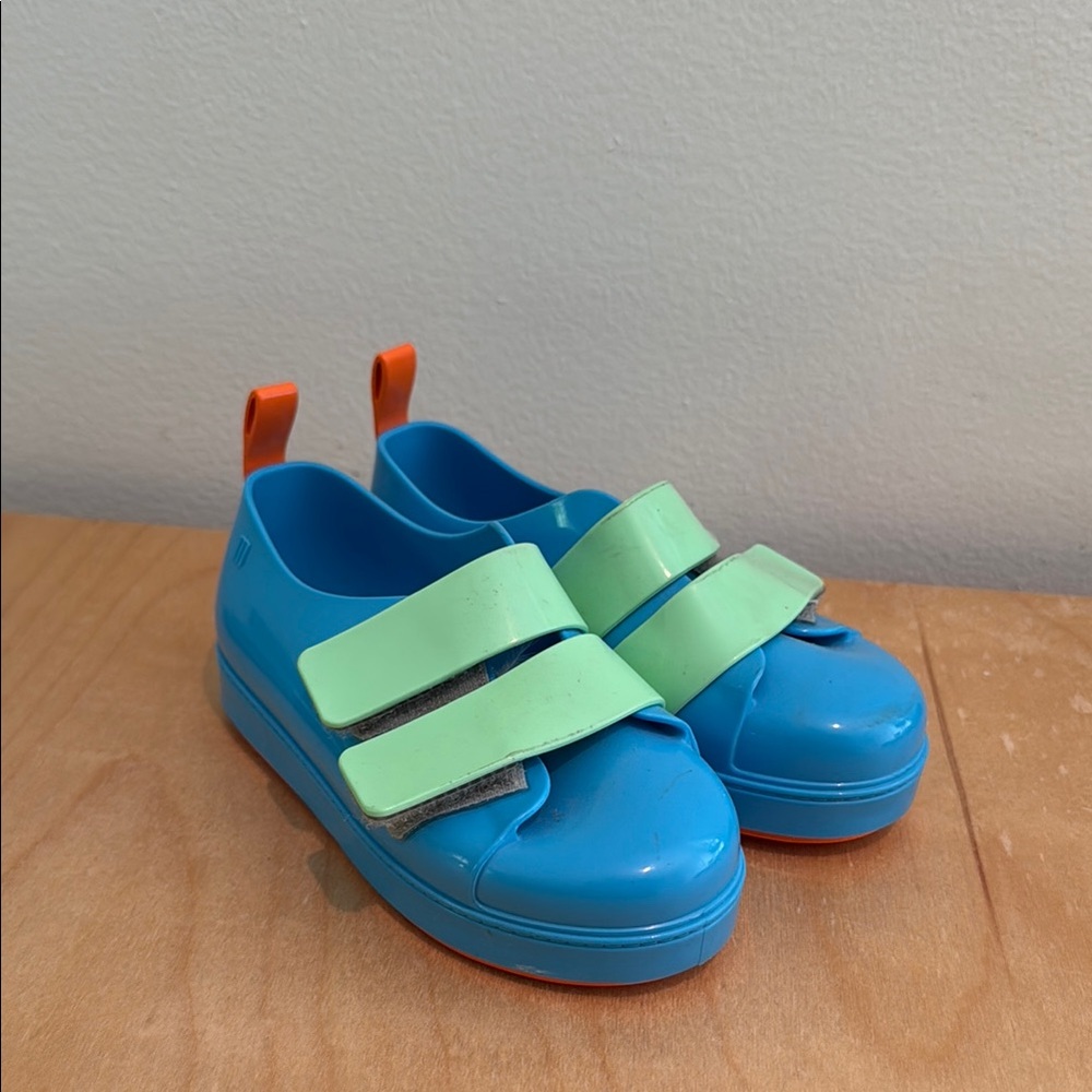 Mini Mellisa kids water shoes